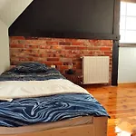 Izby Goscinne Stara Olejarnia Apartment
