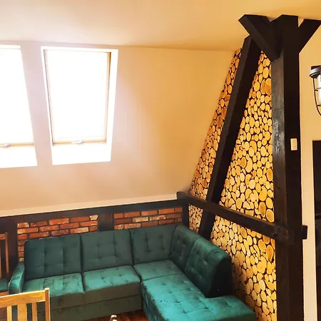 Izby Goscinne Stara Olejarnia