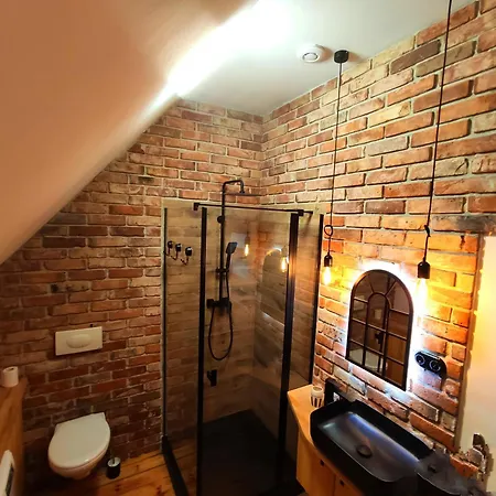 Izby Gościnne Stara Olejarnia * Nowy Dwór Gdański